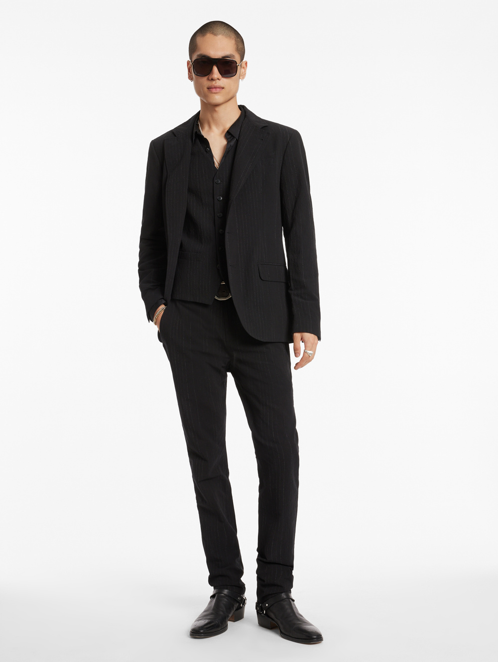 SLIM FIT PANTS WITH WELT HIP POCKETS AND EXTENDED