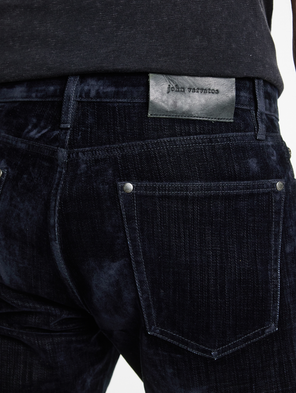 J702 - SLIM FIT