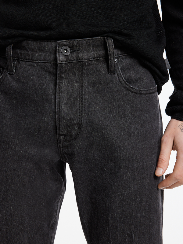 J704 - TAPER FIT - DANI WASH