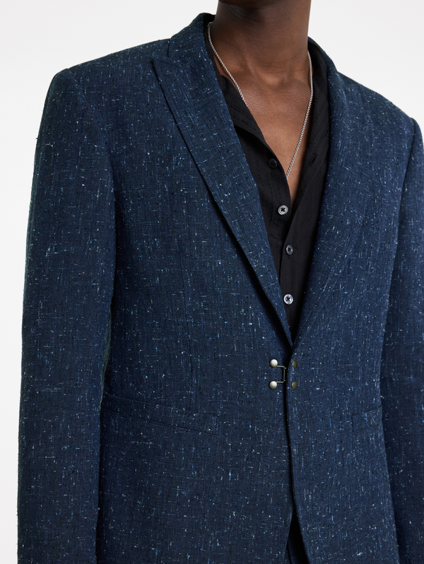 LYNN PEAK LAPEL ONE HOOK & EYE JACKET