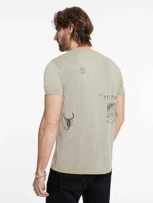 SS CREW TEE - TRAVELERS STAMPS