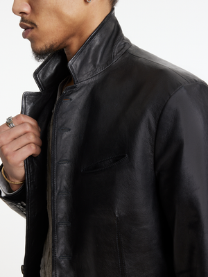 WOODWARD MULTI BUTTON CLOSURE NOTCH LAPEL JACKET WITH WIRE INSERTED COLLAR