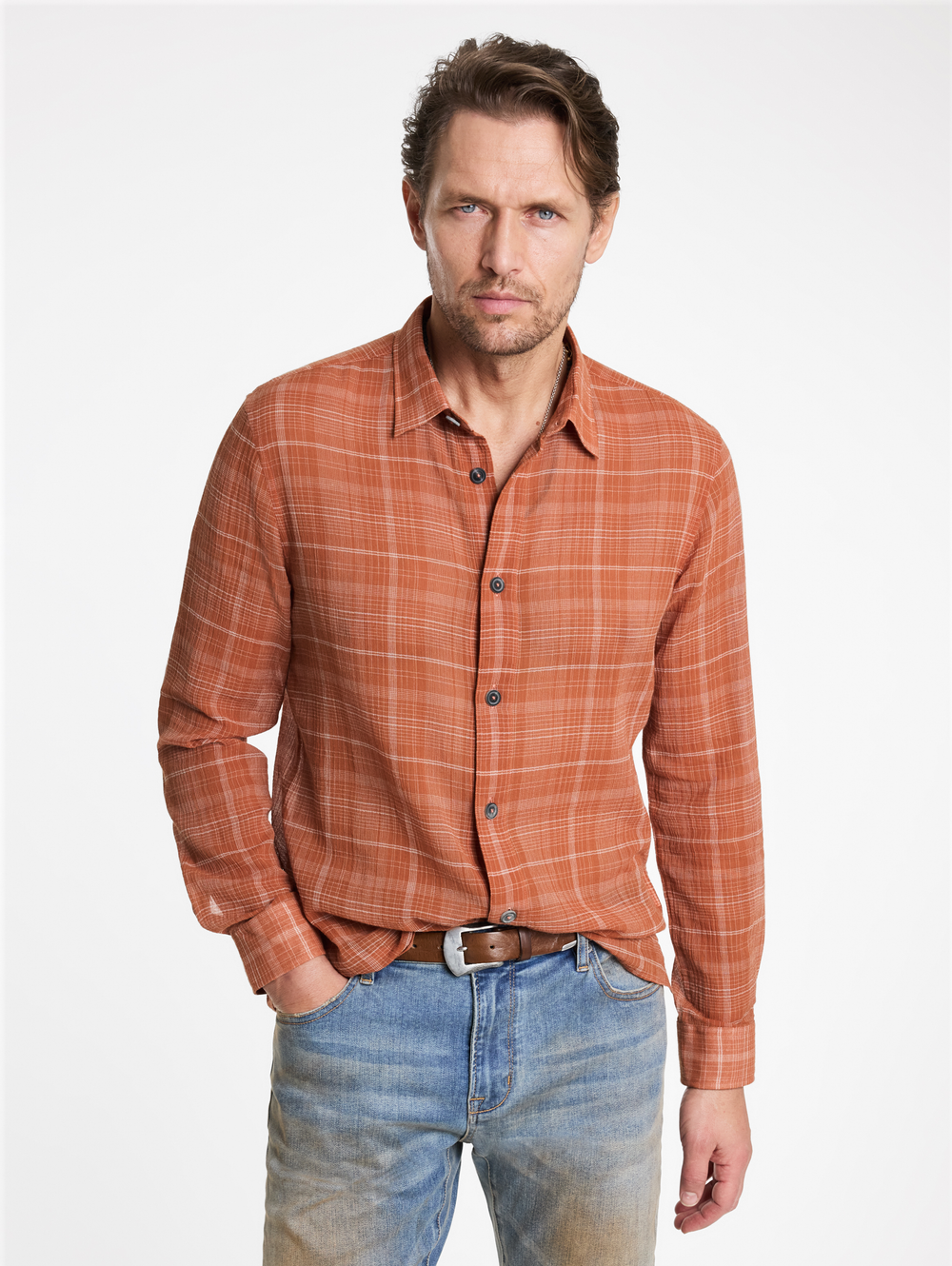 VINTON OVER SHIRT WITH STRAIGHT BOTTOM HEM , HORN BUTTONS