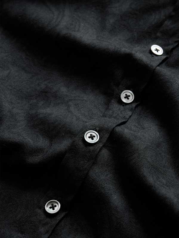 MULTI BUTTON SLIM FIT SHIRT