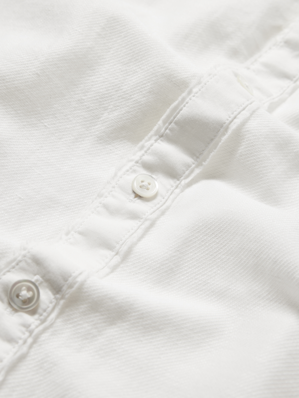 BERT SLIM FIT BAND COLLAR WITH RAW EDGES